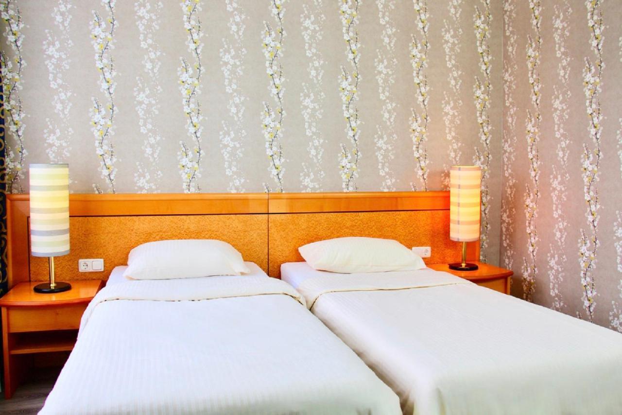 ולטן Parkhotel Viktoria מראה חיצוני תמונה