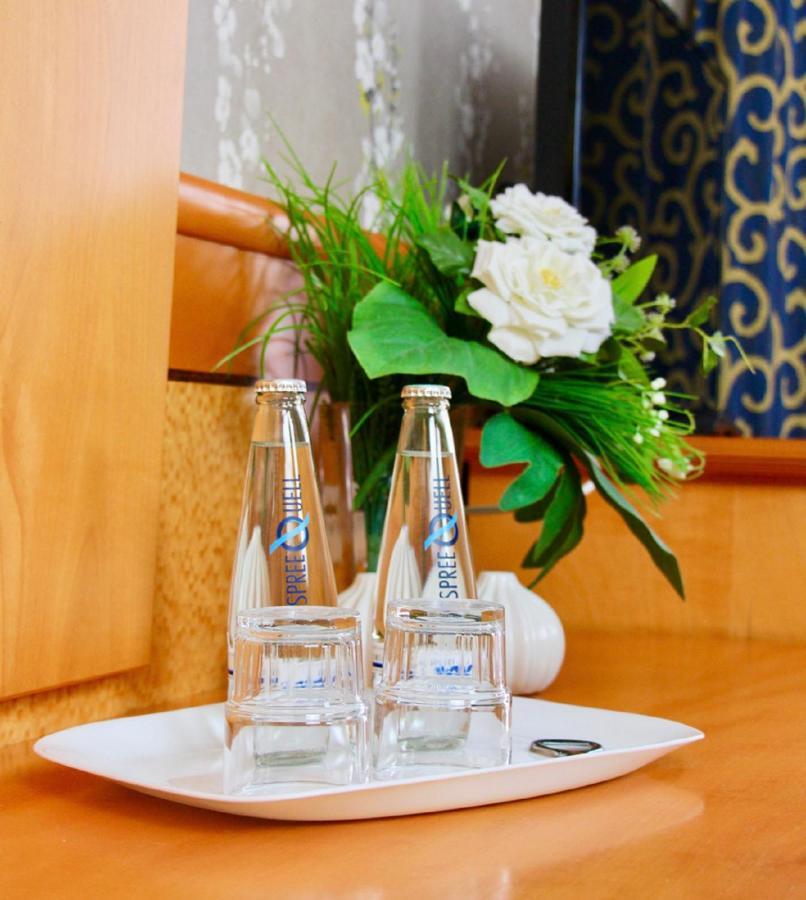 ולטן Parkhotel Viktoria מראה חיצוני תמונה